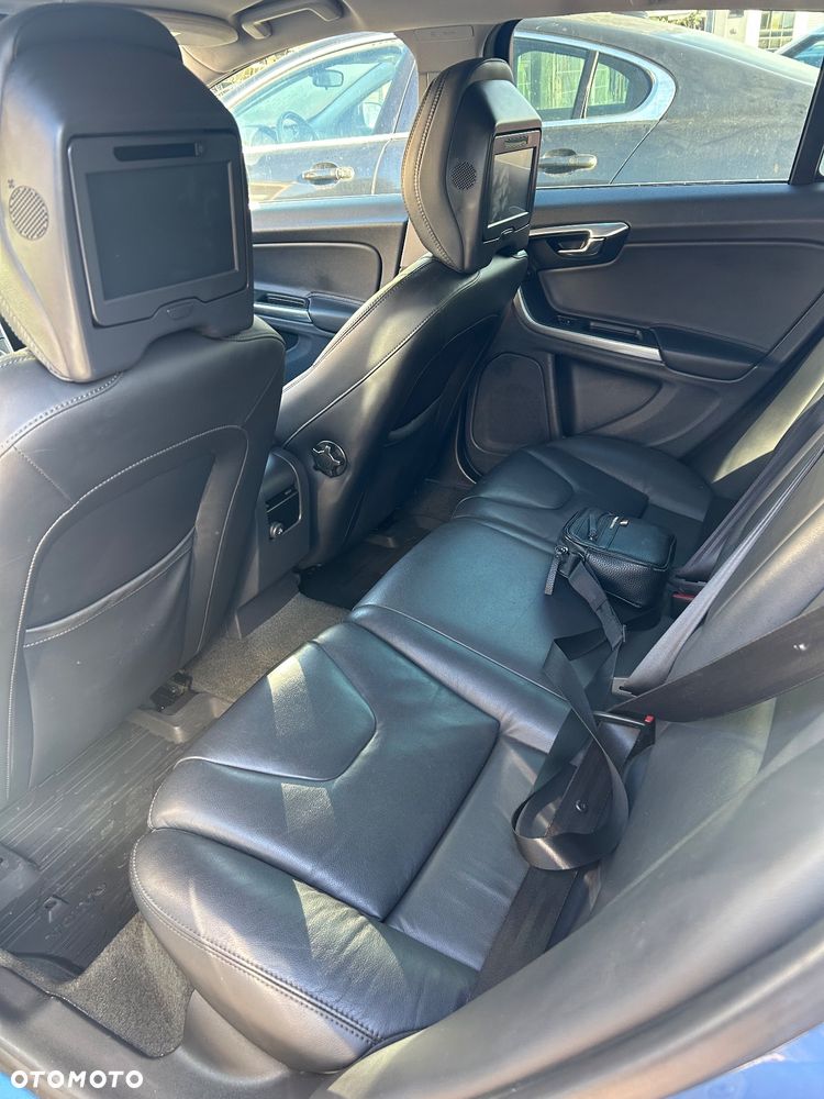 Volvo V60 - 18