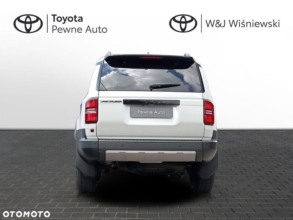 Toyota Land Cruiser 2024 photo 5