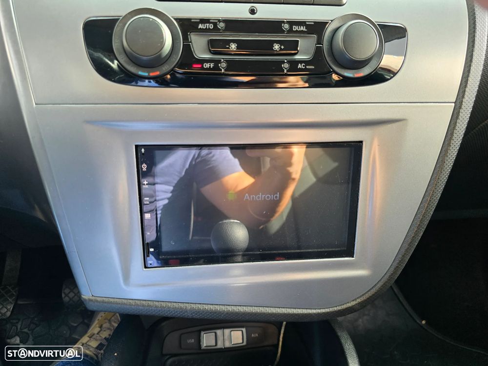 SEAT Leon 1.6 TDI Sport - 14