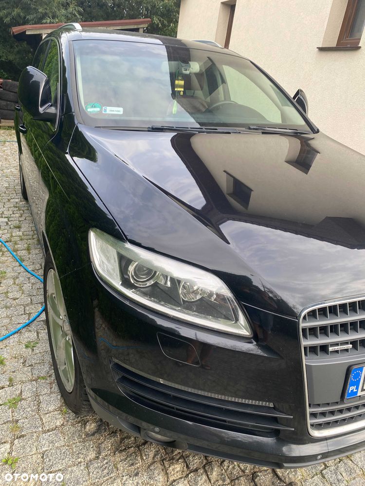 Audi Q7 - 7