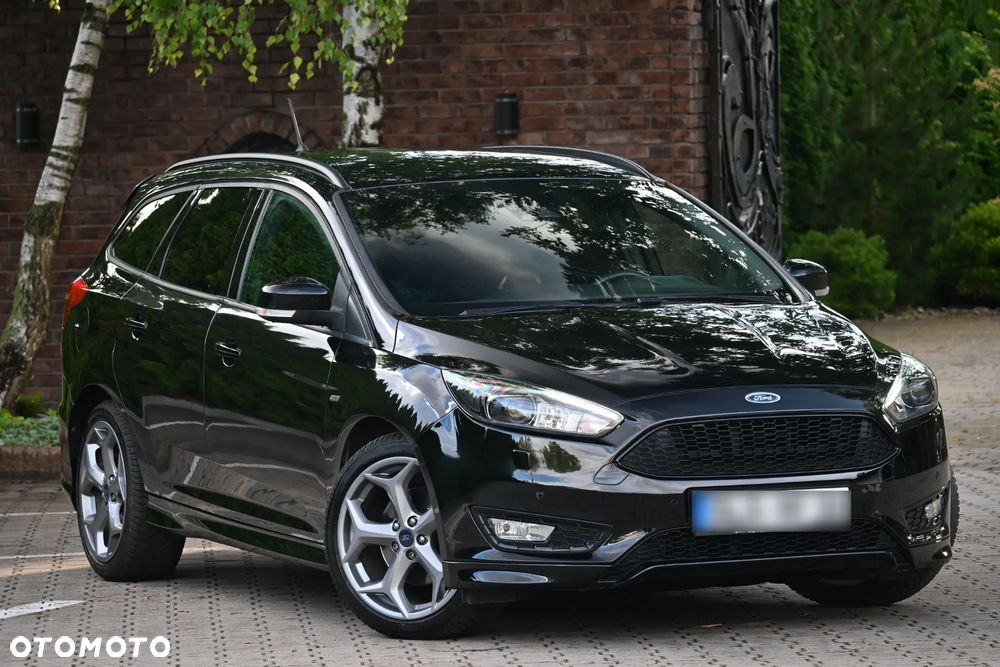 Ford Focus 1.5 EcoBoost Start-Stopp-System ST-LINE - 9