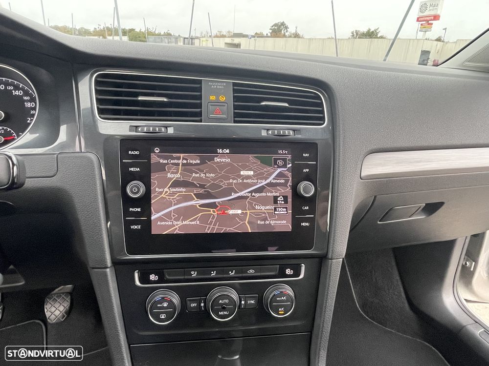 VW Golf 1.6 TDI Confortline - 57