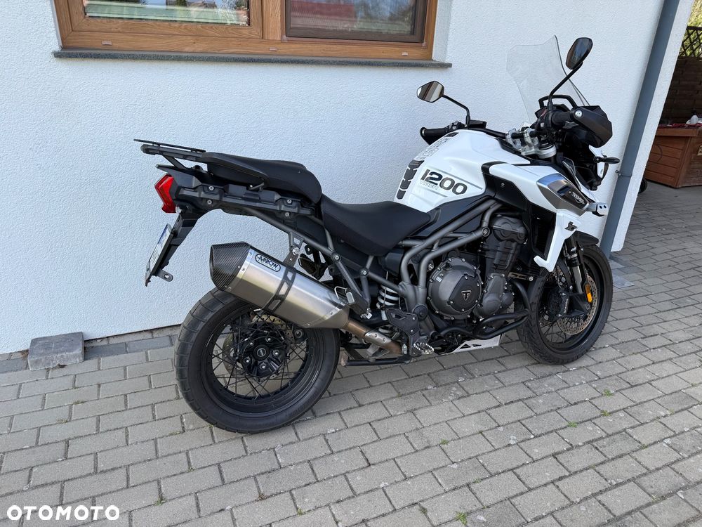 Triumph Tiger - 9