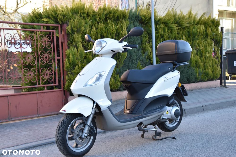 Piaggio FLY - 1