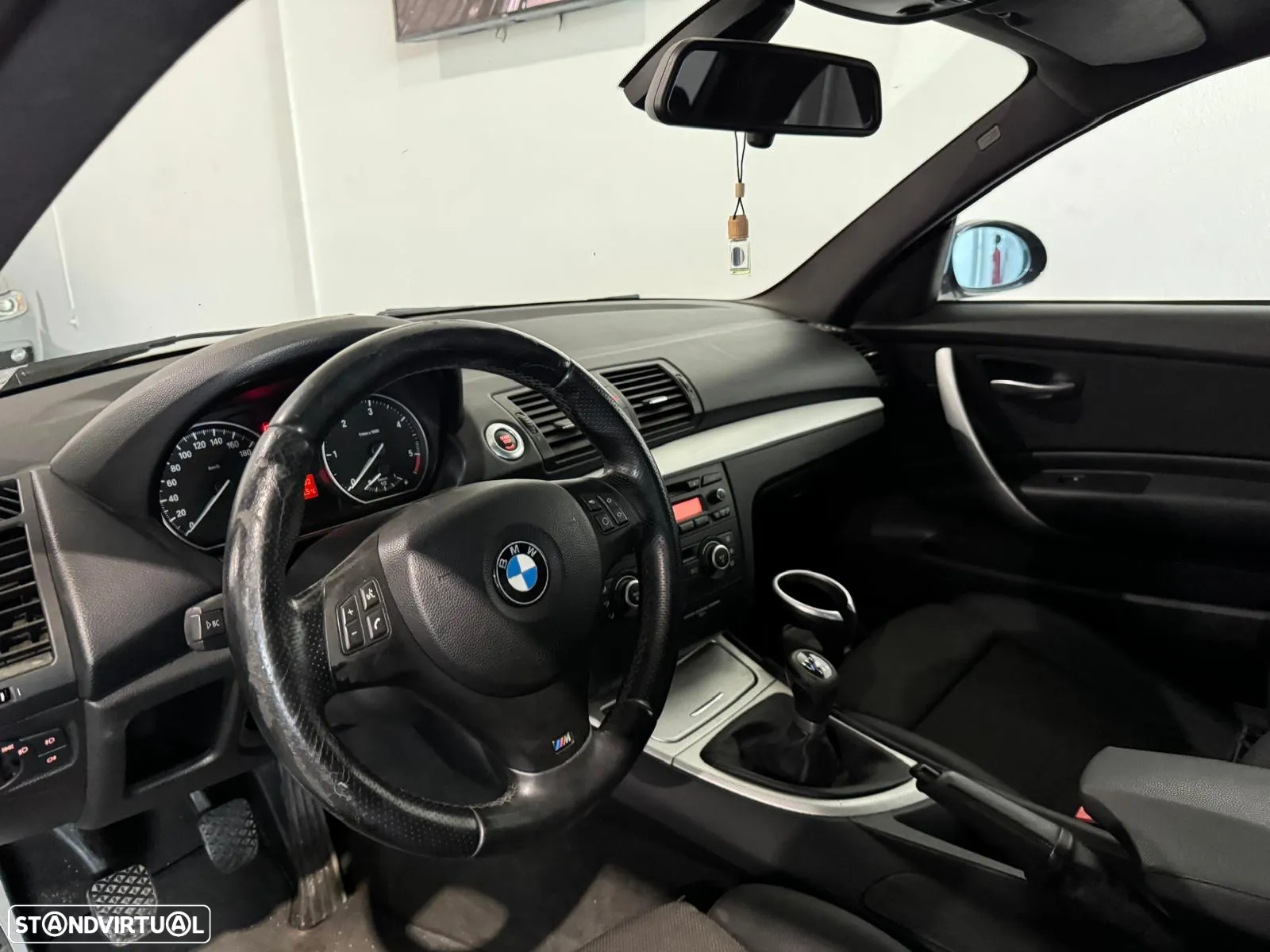 BMW 123 d Coupe - 10