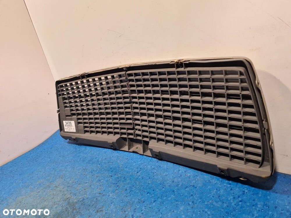 MERCEDES W210 ATRAPA GRILL - 7