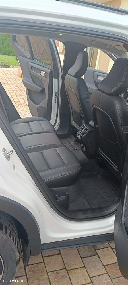 Volvo XC 40 B5 AWD Ultimate Dark - 10