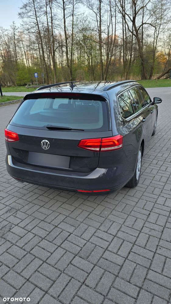 Volkswagen Passat - 3
