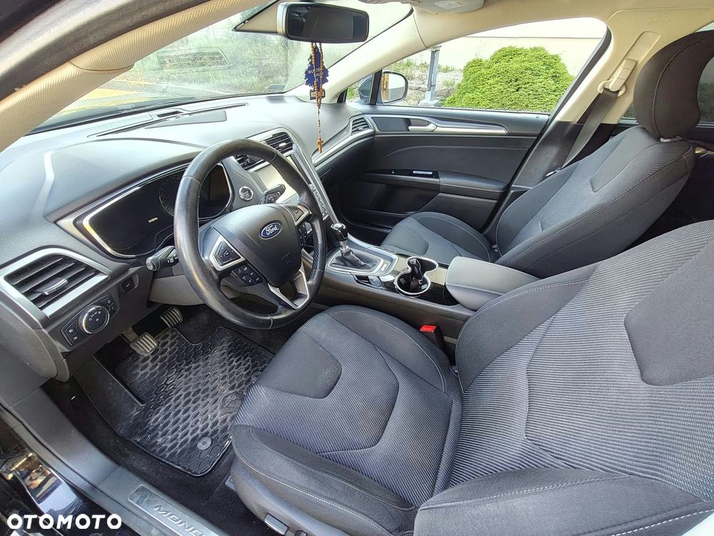 Ford Mondeo - 16
