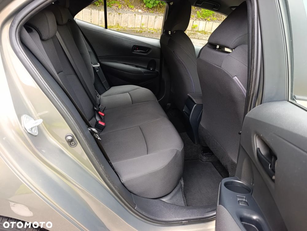 Toyota Corolla 1.2 T Active - 12