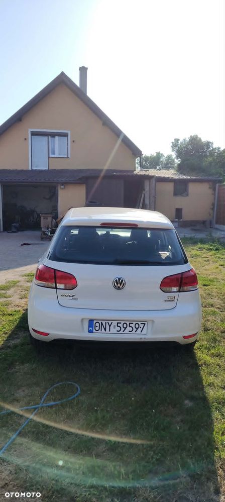 Volkswagen Golf 1.6 TDI DPF BlueMotion Technology Comfortline - 4