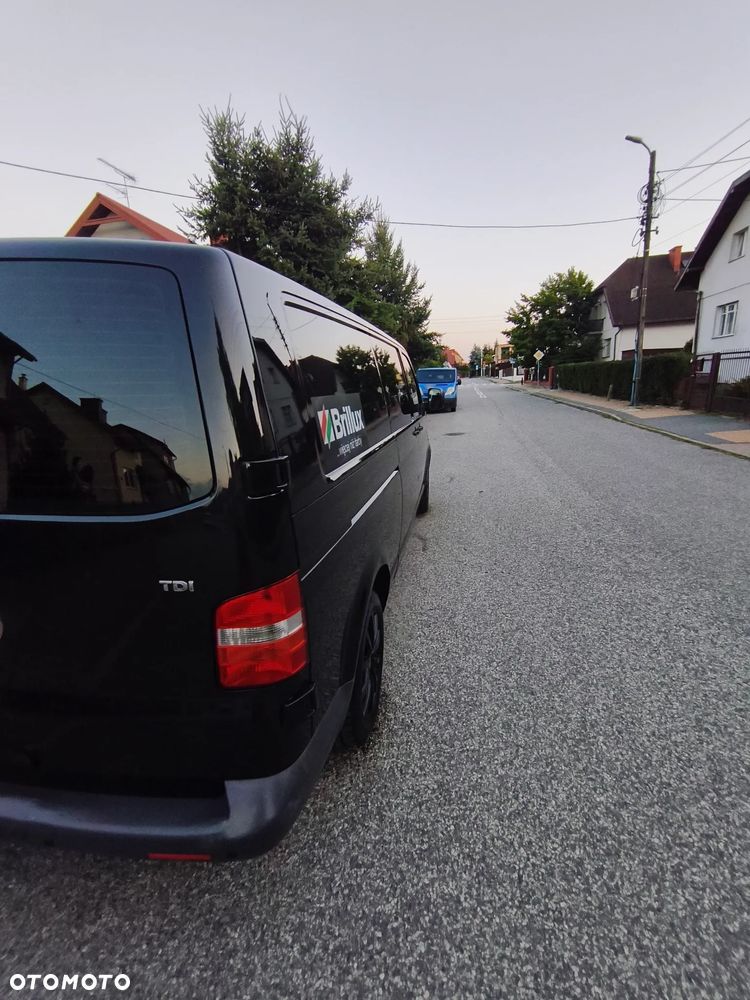 Volkswagen T5 - 10