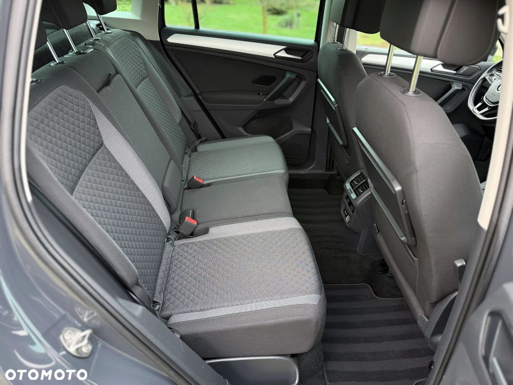 Volkswagen Tiguan 1.6 TDI SCR Comfortline - 13