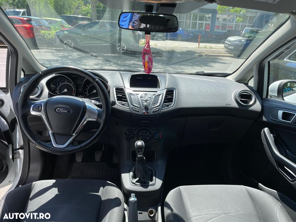 Ford Fiesta 1.5 TDCi Trend - 14