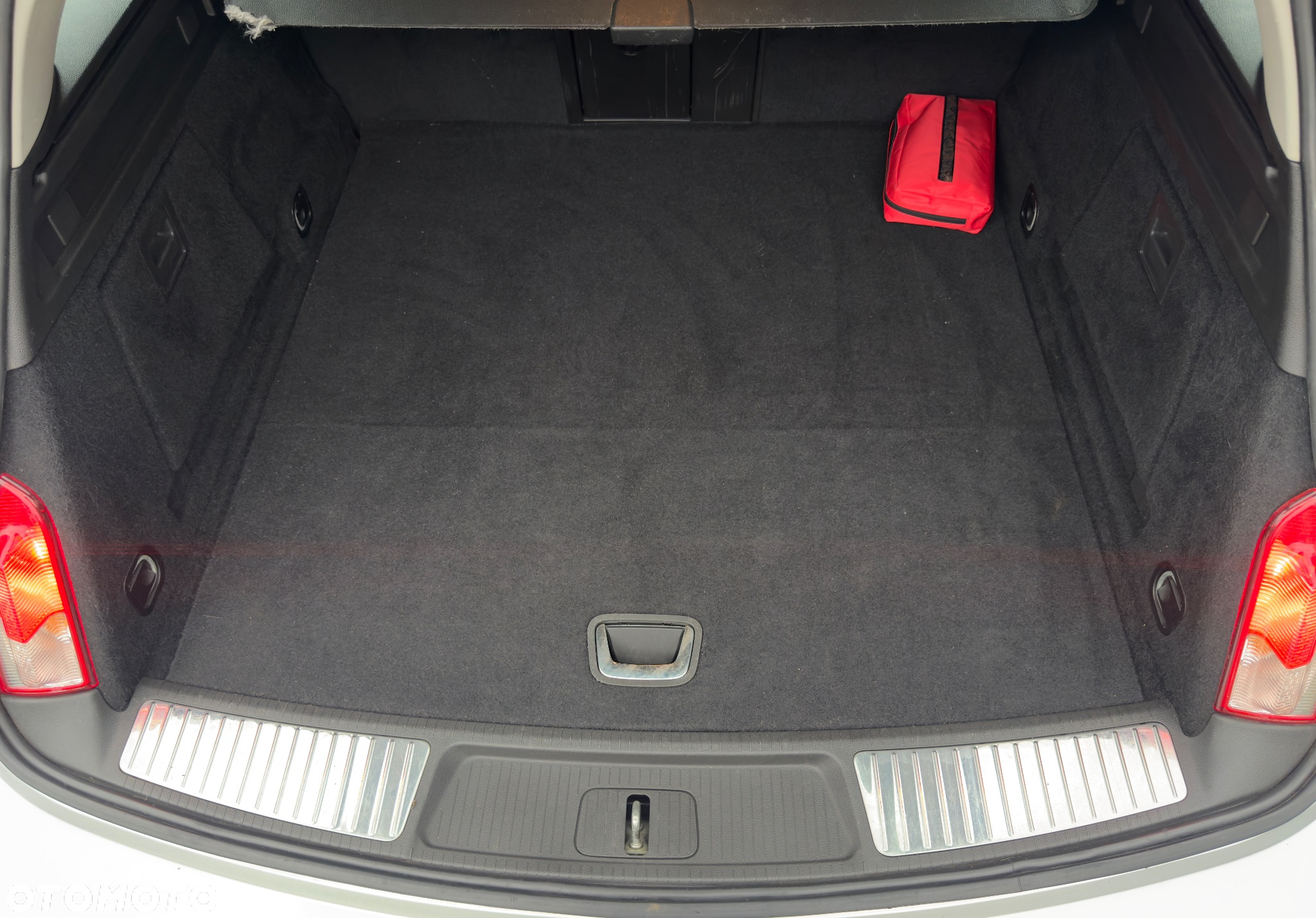 Opel Insignia 1.8 Sports Tourer Cosmo - 6