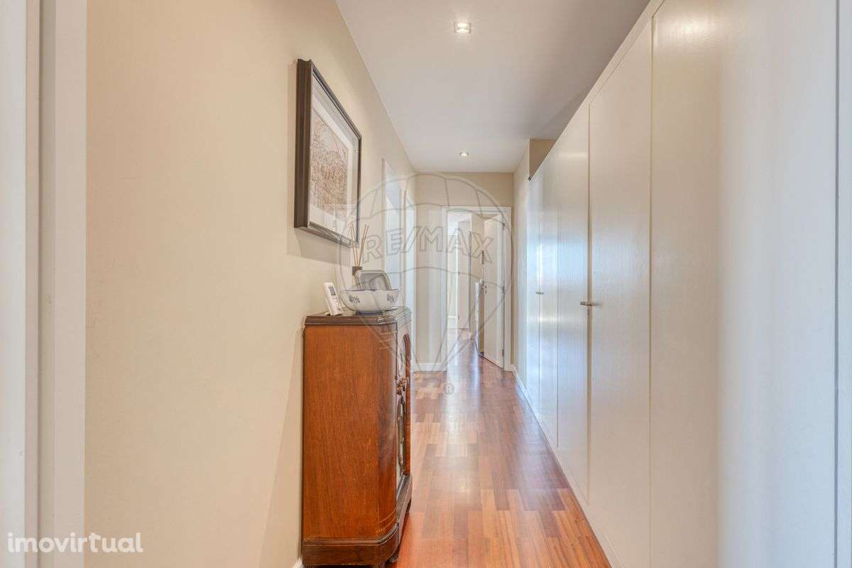 Apartamento T4 para venda - Grande imagem: 3/40