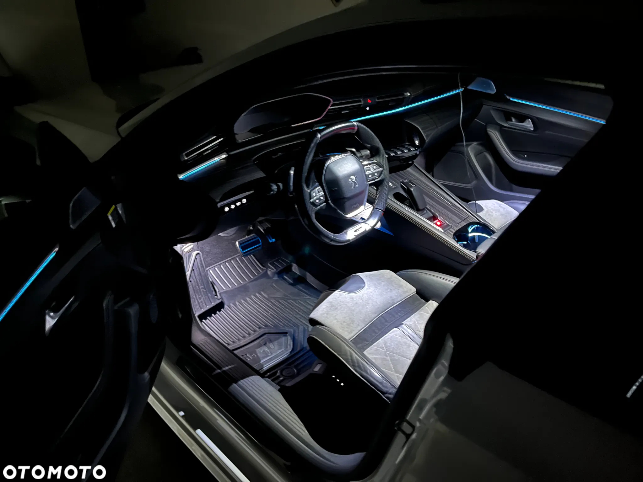 Peugeot 508 SW Plug-In Hybrid 225 e-EAT8 GT - 14