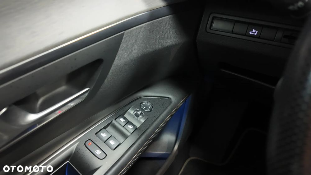 Peugeot 3008 BlueHDi 180 Stop & Start EAT6 GT - 28