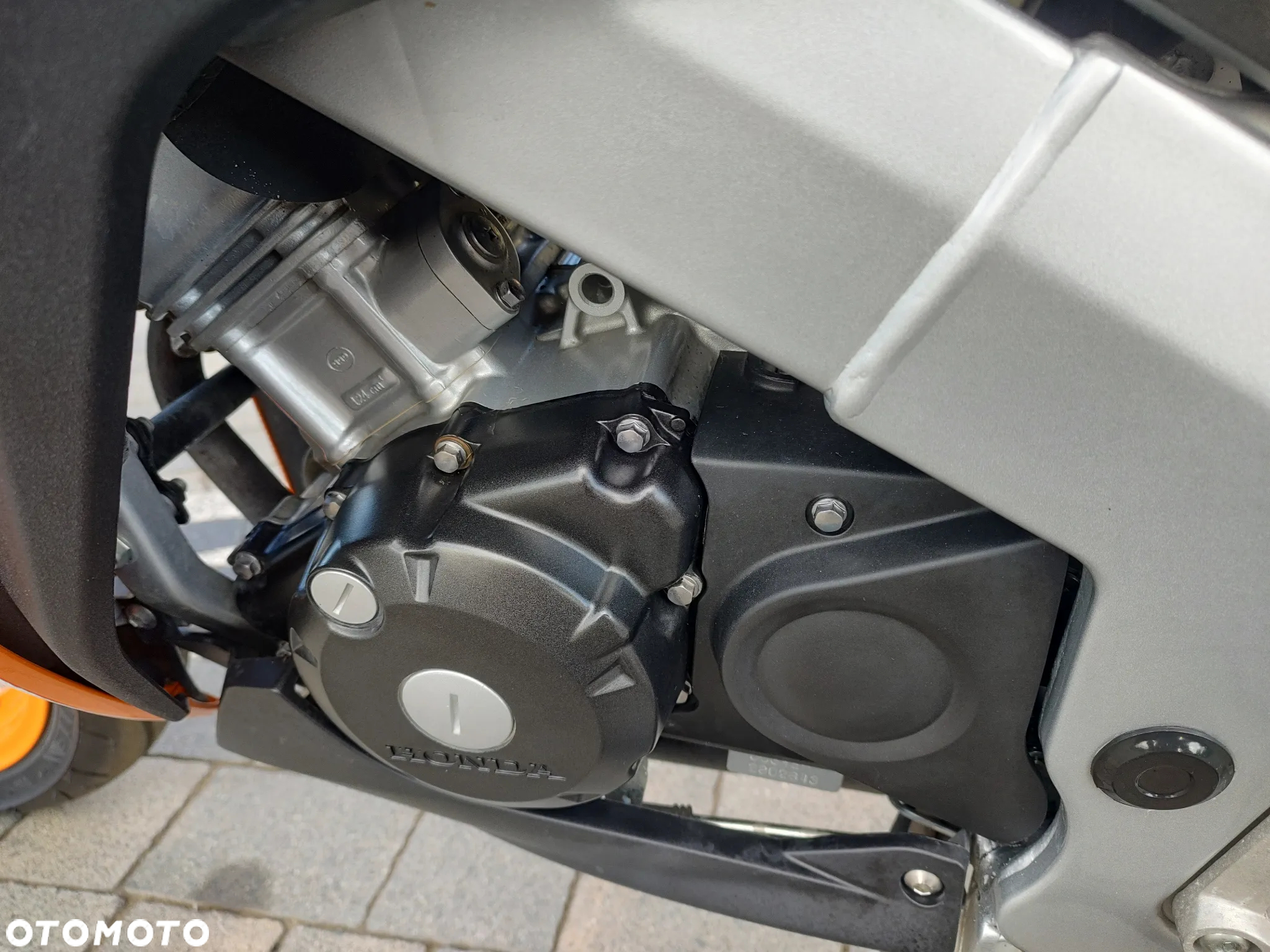 Honda CBR - 12