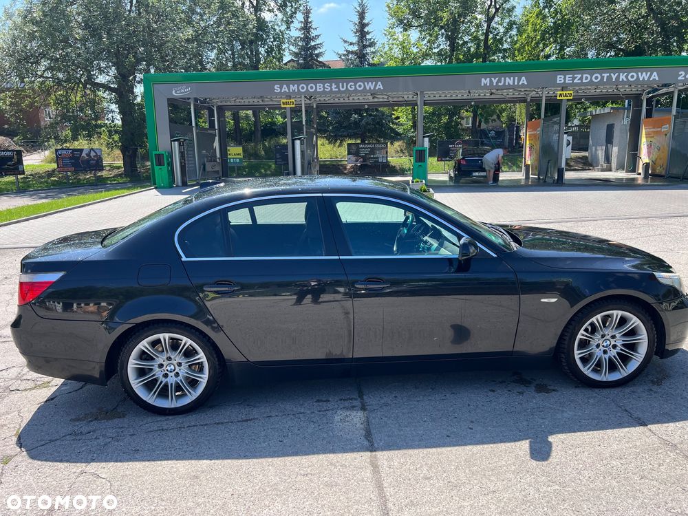 BMW Seria 5 E60 2005 photo 4