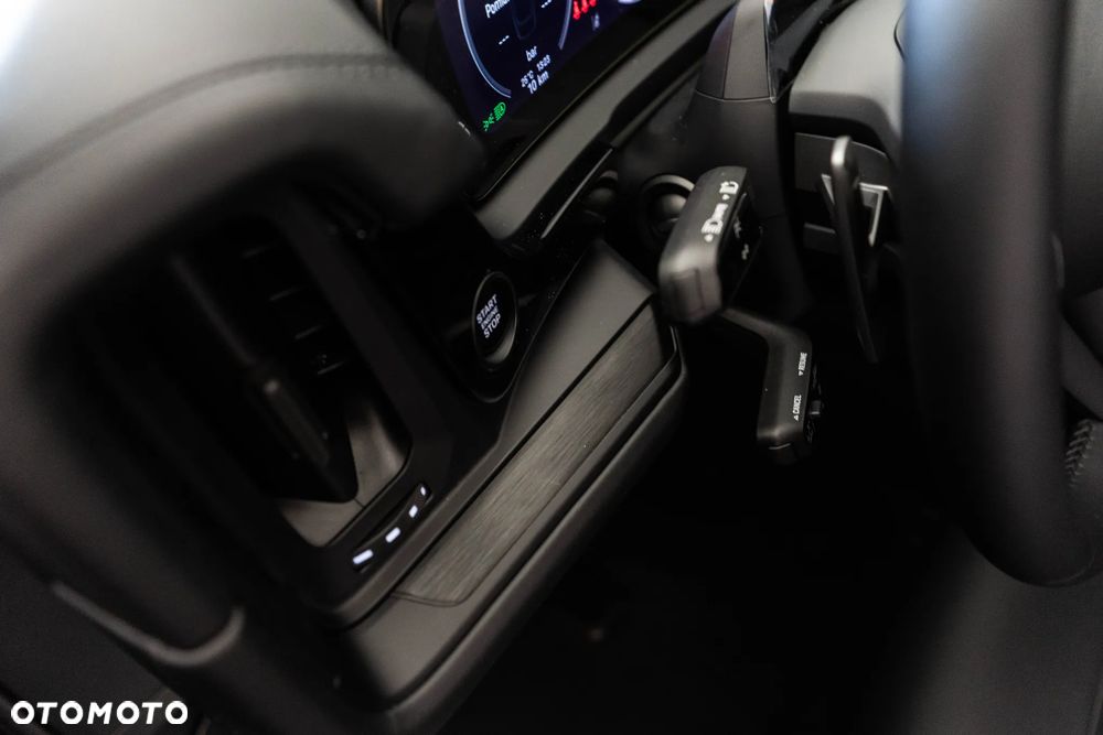 Porsche Cayenne Black Edition - 33