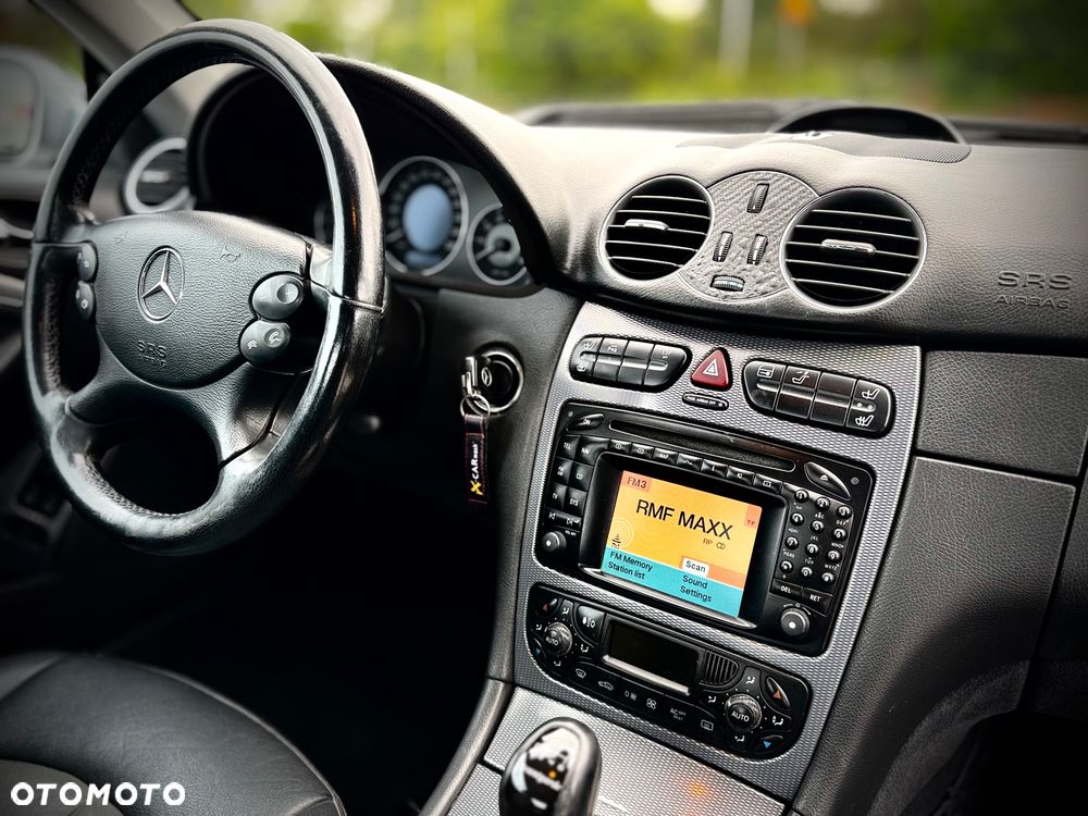Mercedes-Benz CLK 240 Avantgarde - 15
