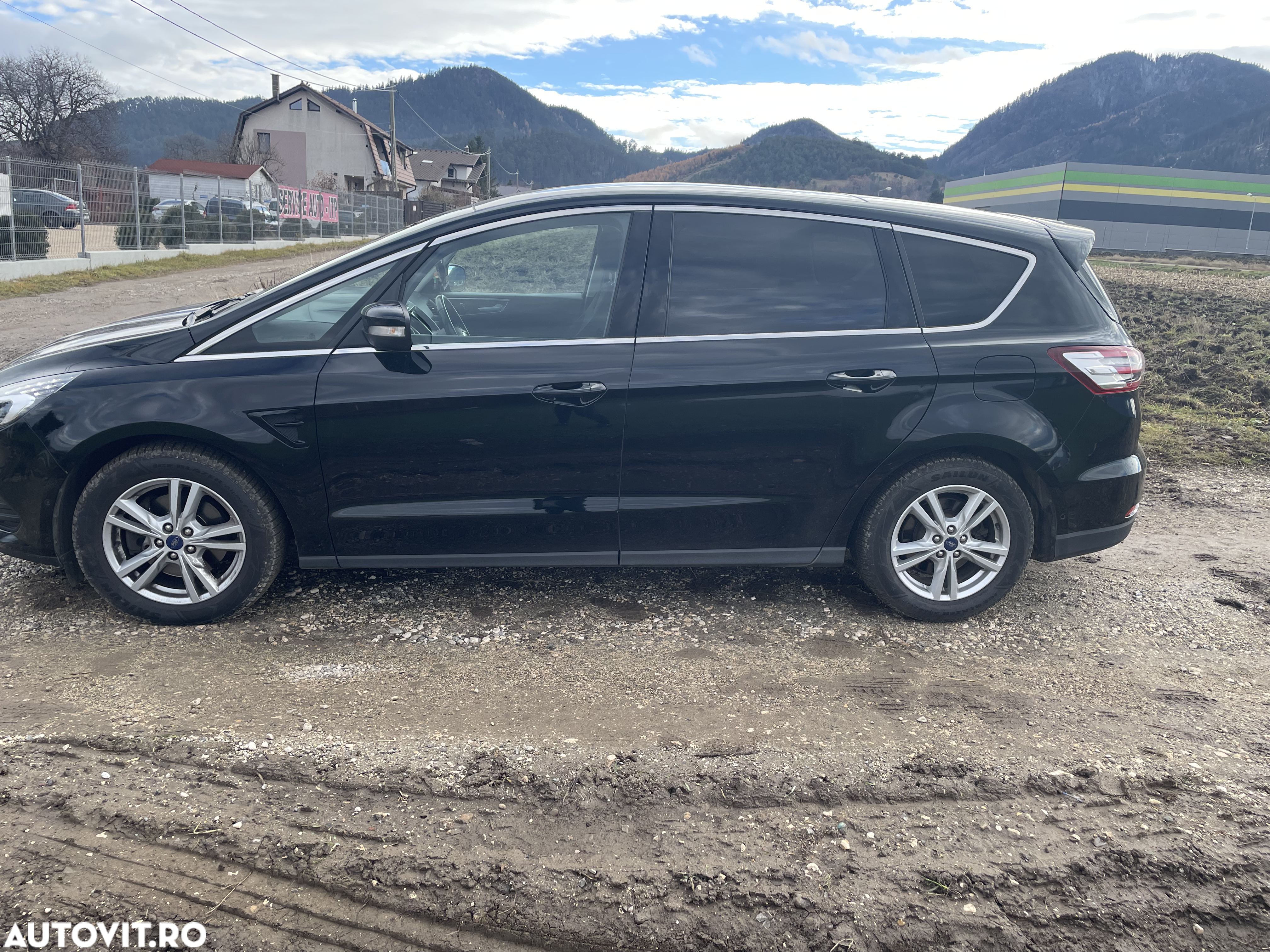 Ford S-Max 2.0 EcoBlue Aut. TITANIUM - 4