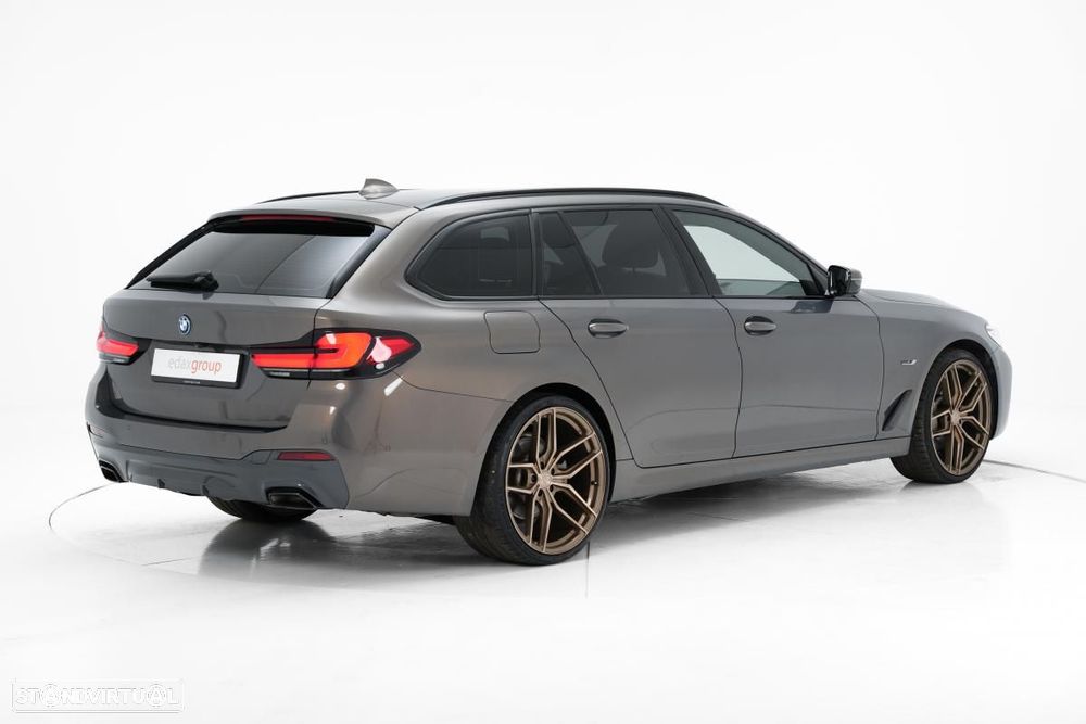 BMW 530 e xDrive Aut. Luxury Line - 4