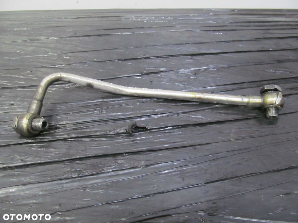 TOYOTA RAV4 III 05- 2.2 D4D SMAROWANIA OELJU Z TURBINY - 1