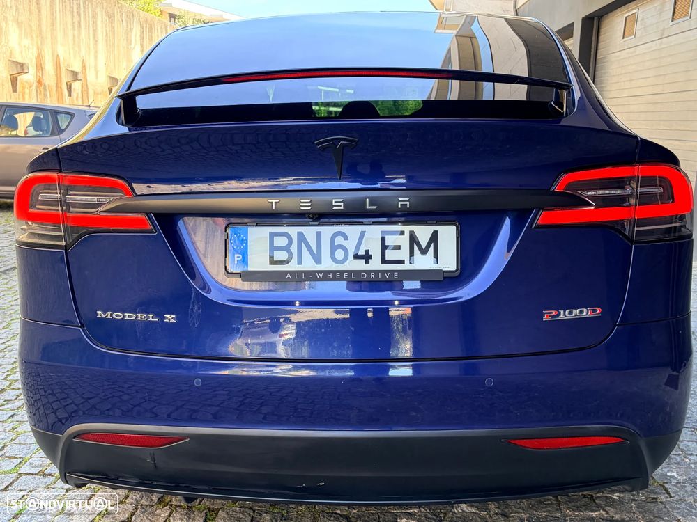 Tesla Model X P100D - 31