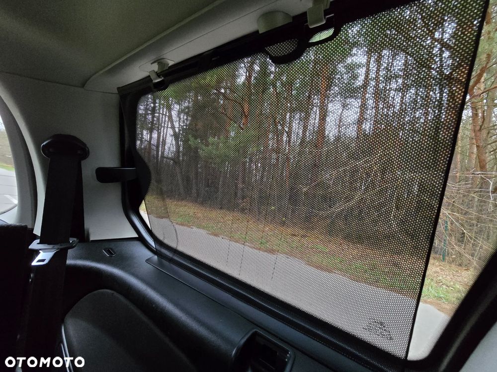 Ford Galaxy 2.0 TDCi Platinium X - 33