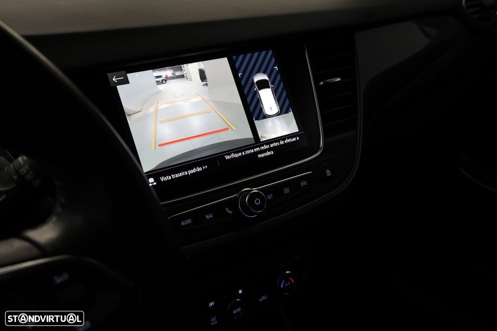 Opel Crossland 1.2 T Design & Tech - 15