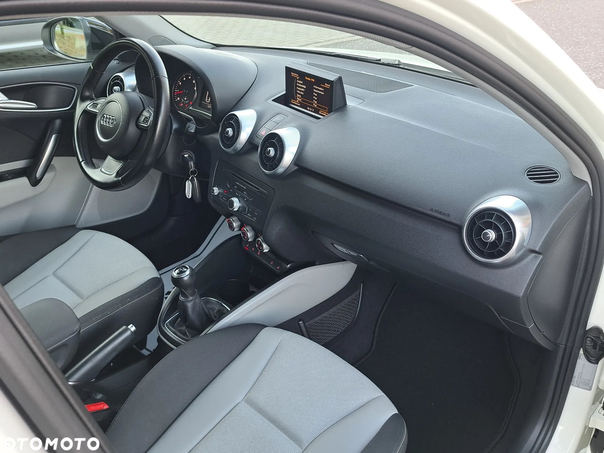 Audi A1 1.2 TFSI Sportback Attraction - 22