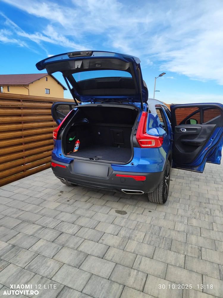 Volvo XC 40 T4 R-Design - 9