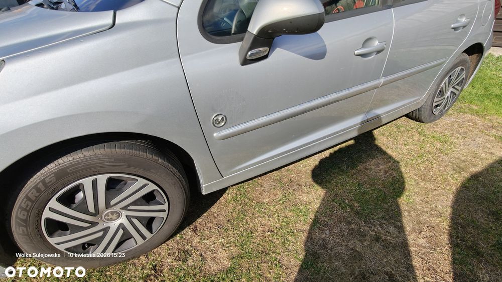 Peugeot 207 HDi FAP 90 (Blue Lion) Business-Line Niveau 1 - 12