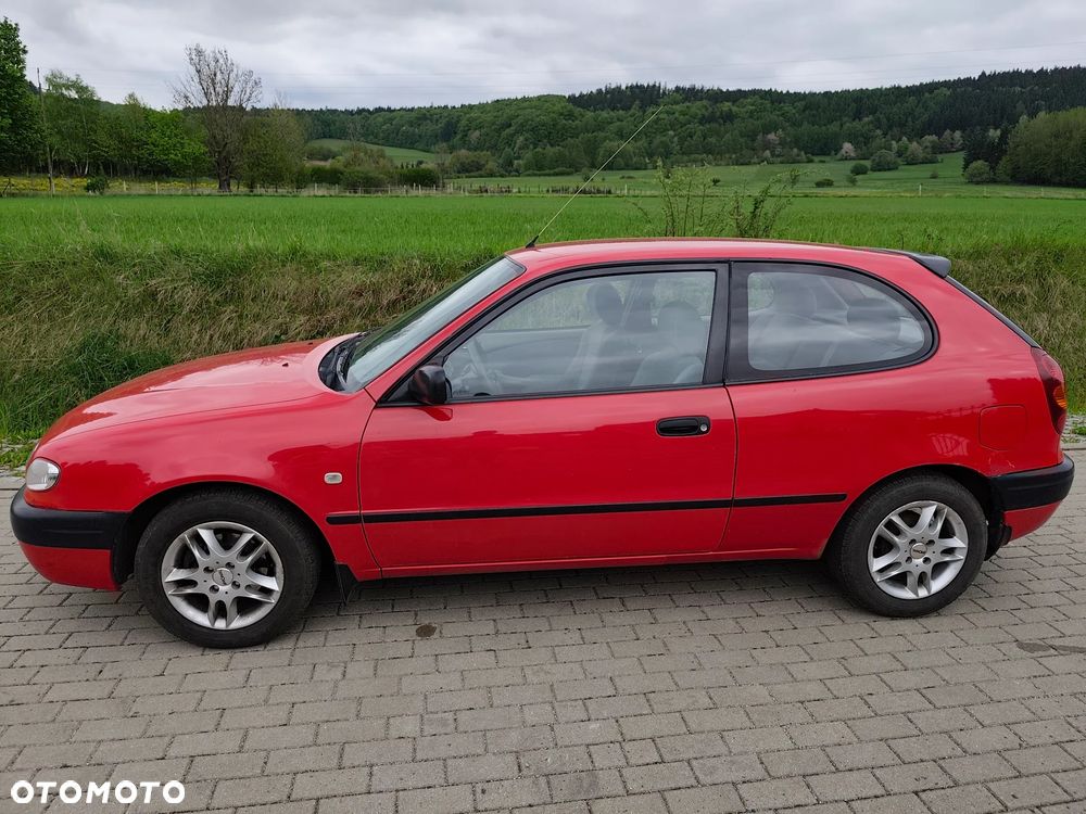 Toyota Corolla 1.4 Terra1 - 3