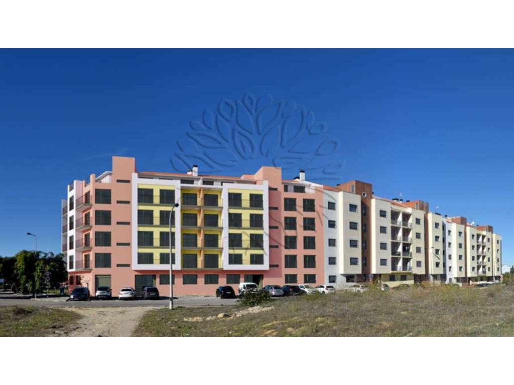 Projeto aprovado para Construção de Edifício de 20 Apartamentos - Grande imagem: 2/11
