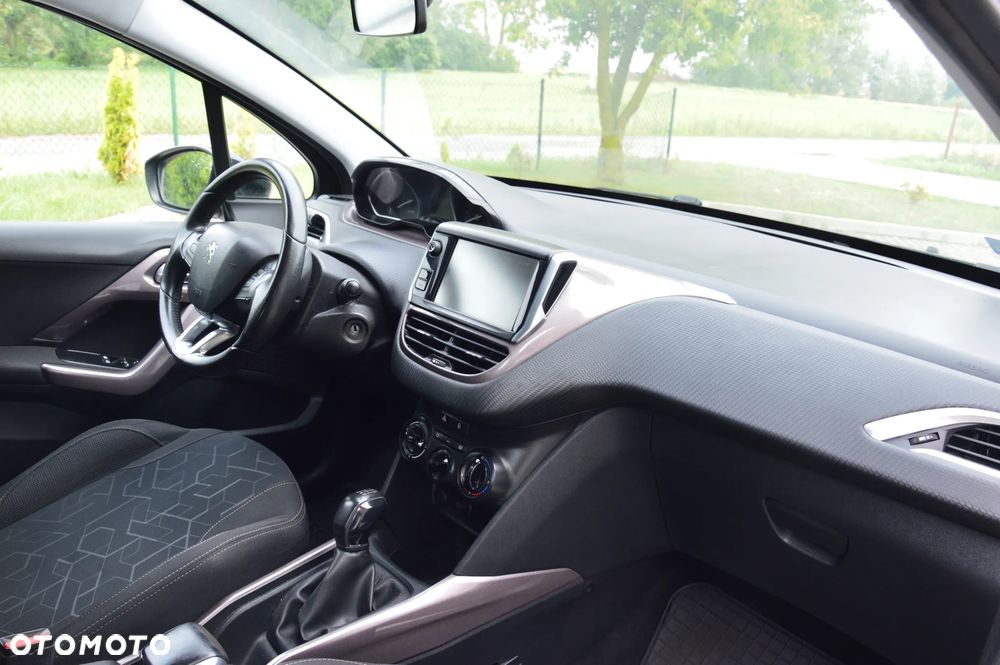 Peugeot 2008 - 21