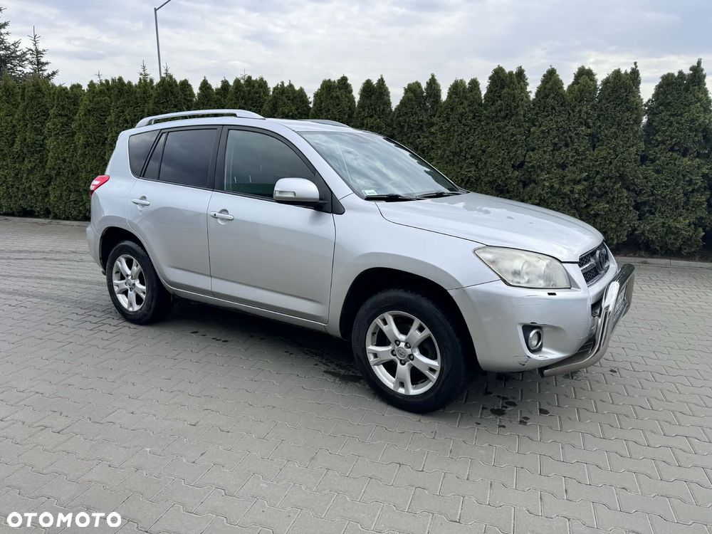 Toyota RAV4 2.2 D-4D Sol Platinium NAVI - 1
