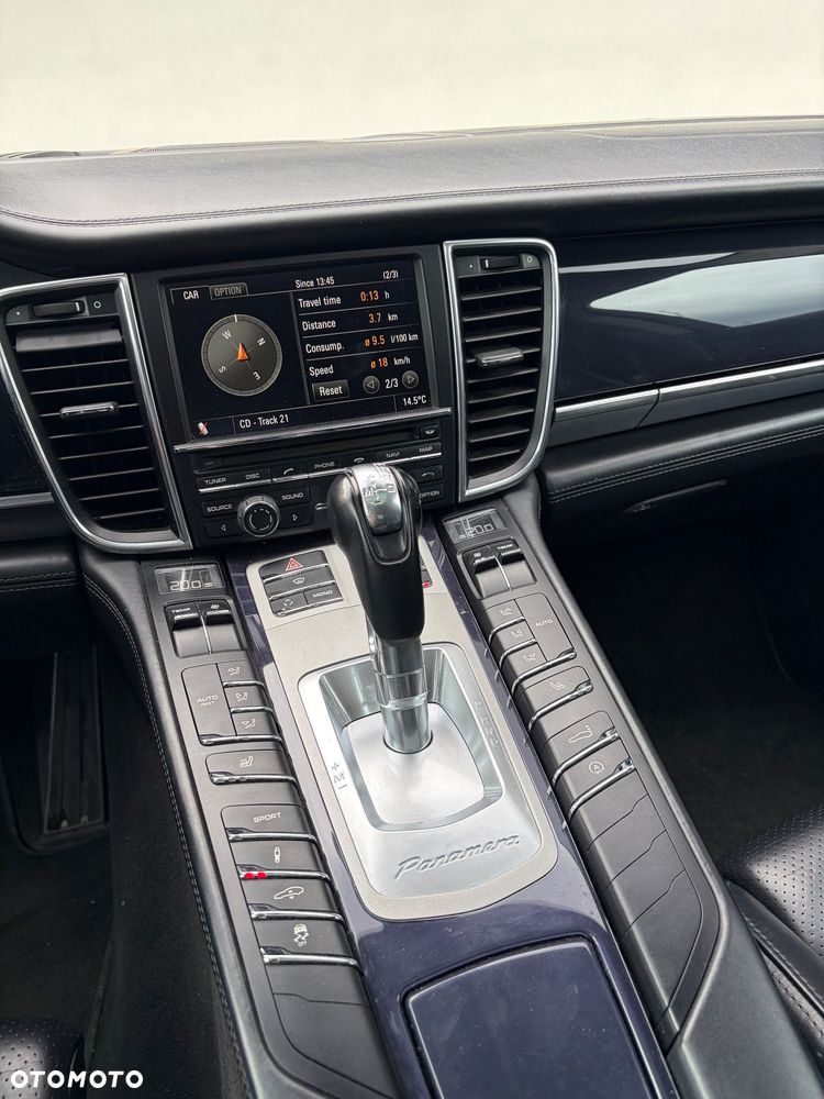 Porsche Panamera Diesel - 11
