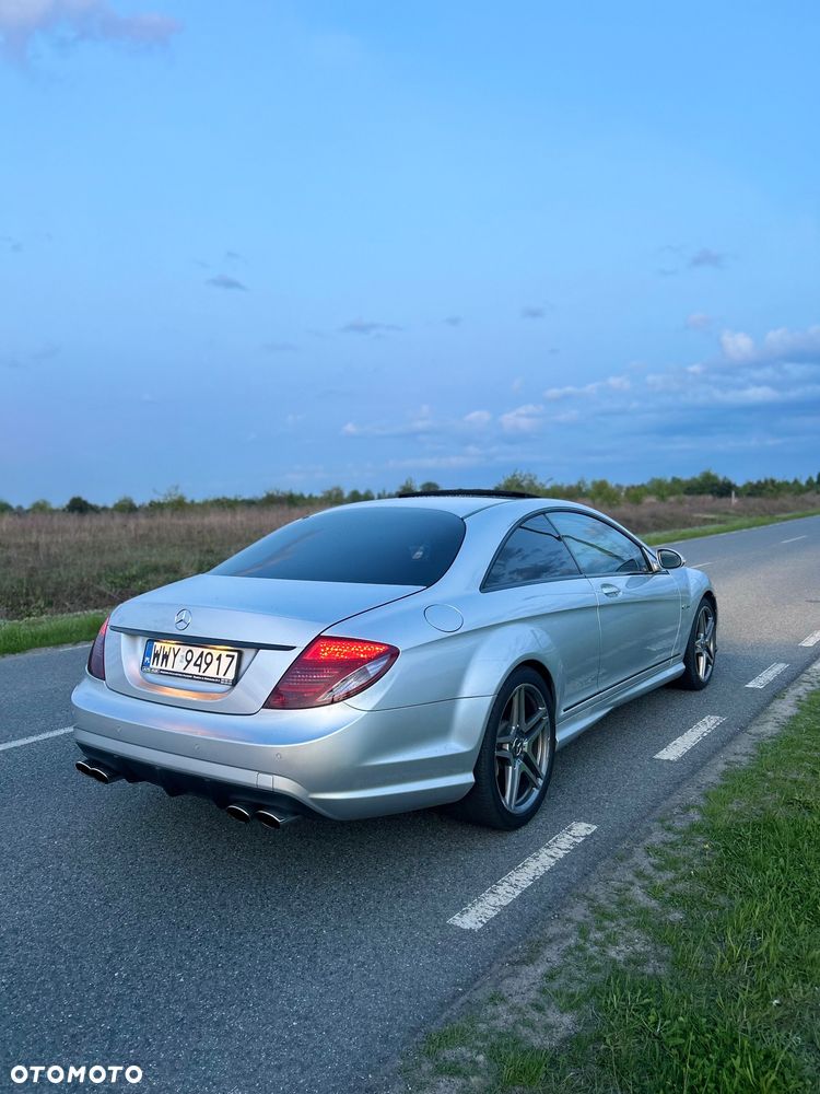 Mercedes-Benz CL 63 AMG - 12