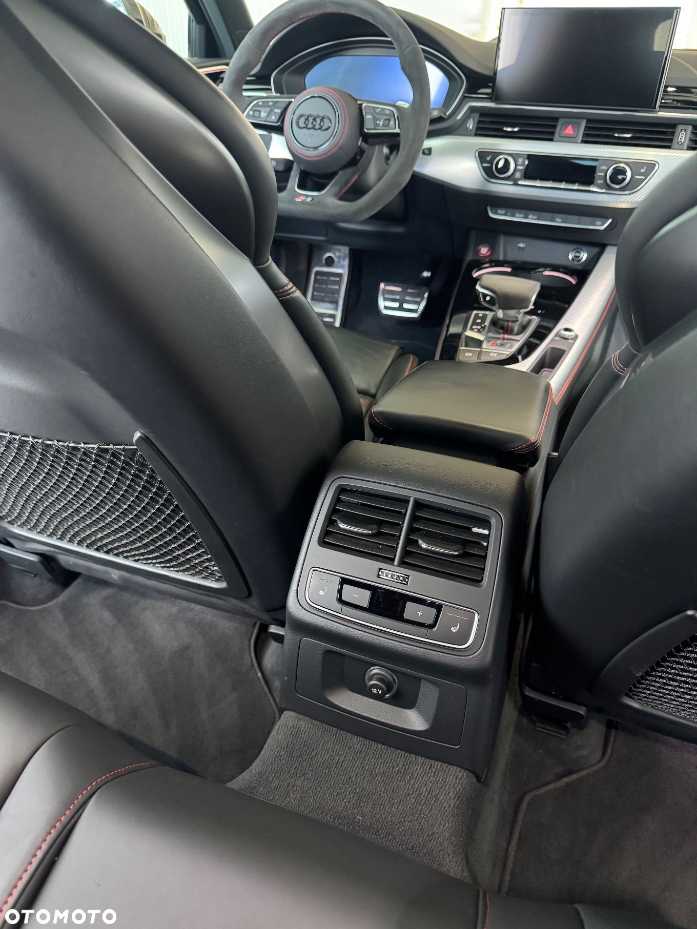 Audi RS4 2.9 TFSI Quattro Tiptr - 16