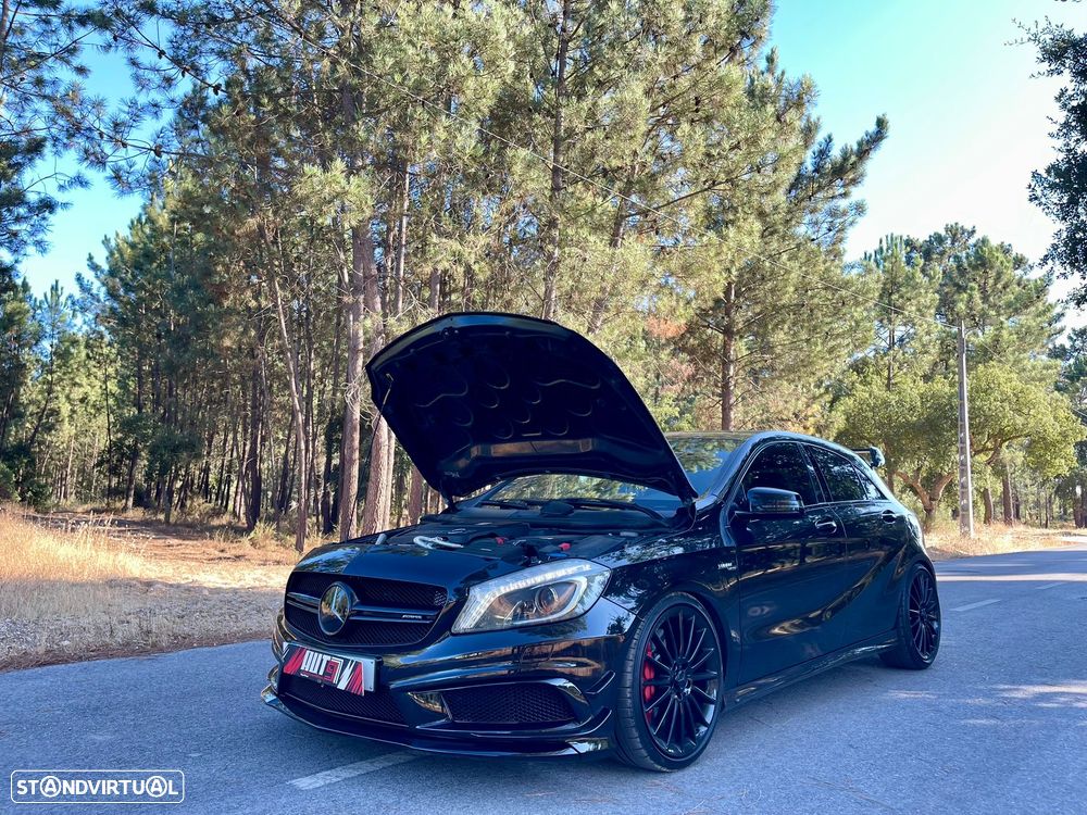 Mercedes-Benz A 45 AMG 4-Matic - 11