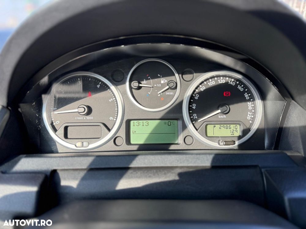 Land Rover Discovery - 4