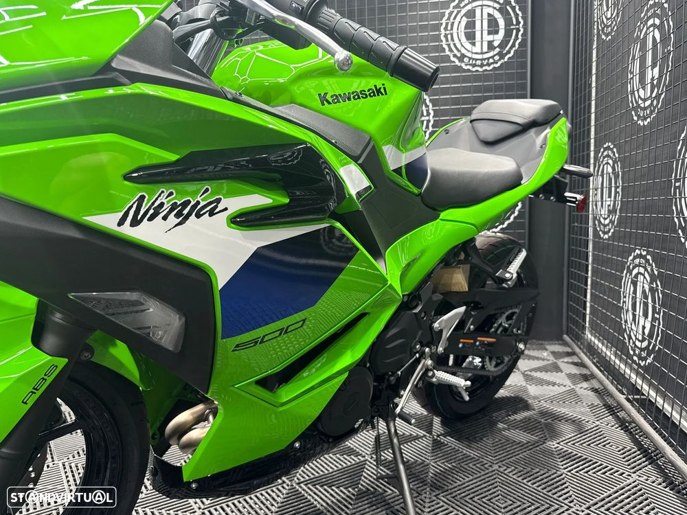 Kawasaki Ninja 500 SE 2026 - 3