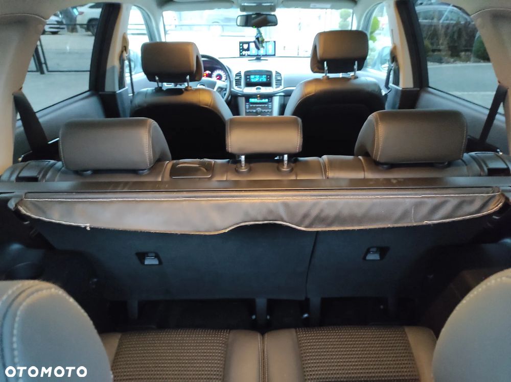 Chevrolet Captiva 2.4 2WD Travel Edition - 33