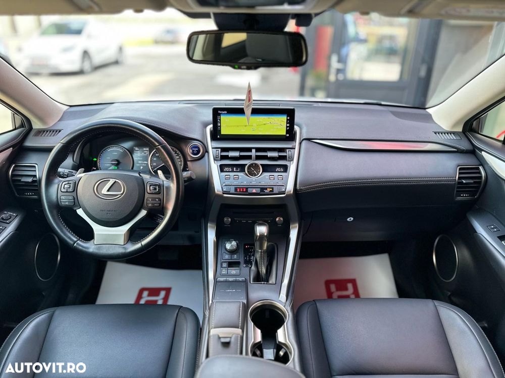 Lexus Seria NX 300h AWD Executive Plus - 28