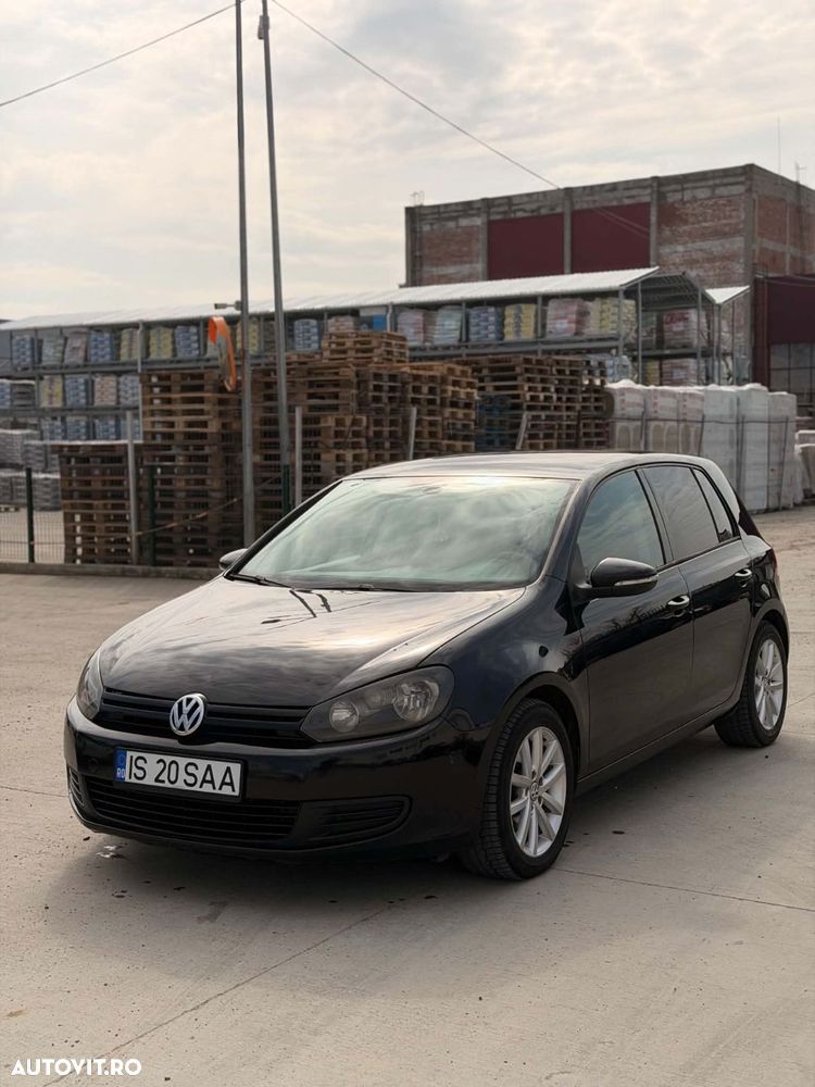 Volkswagen Golf 2.0 TDI Highline - 1