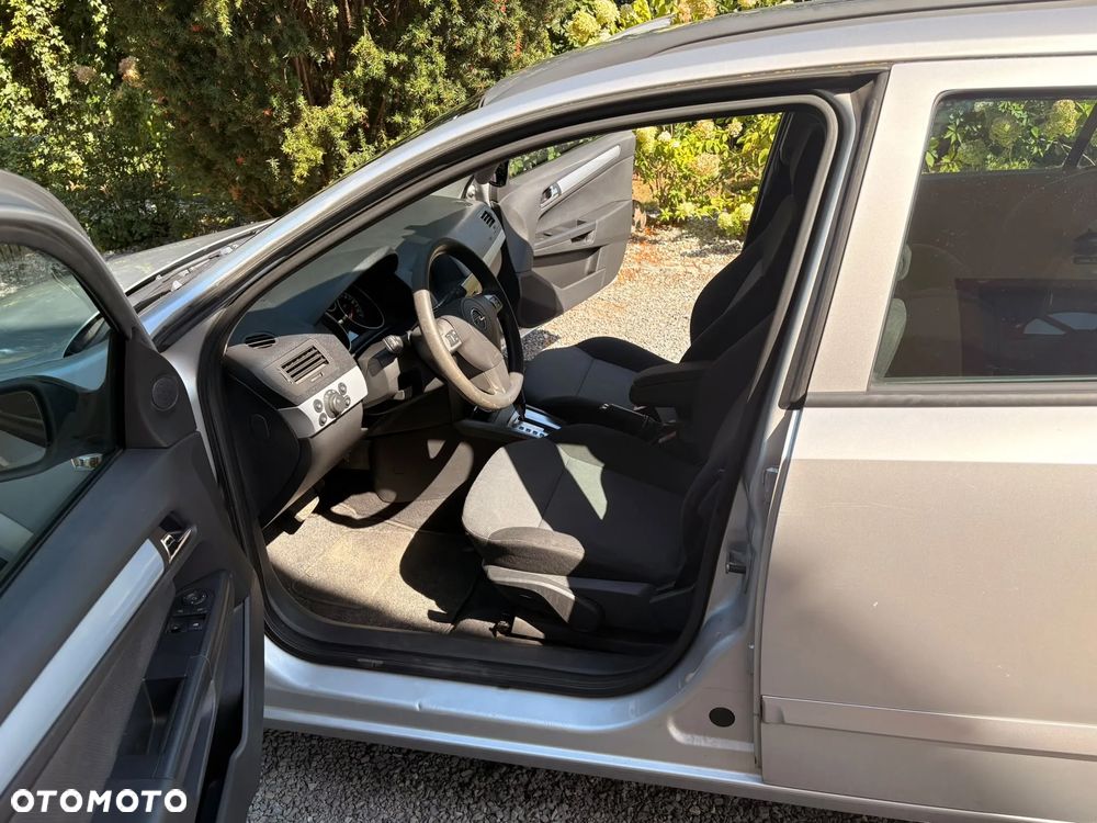 Opel Astra - 4