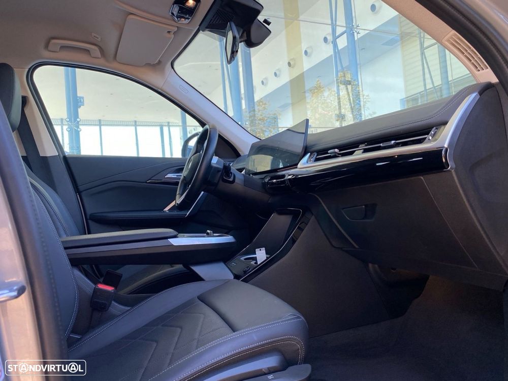 BMW iX1 eDrive20 xLine - 14